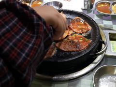 -韩红石板肉(范西路店)