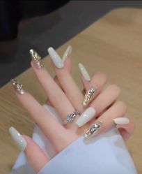 -1T·1M 日式美甲美睫