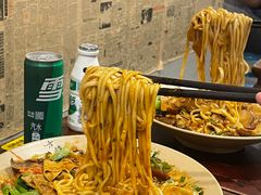 -方铲铲·成都板凳面(滨江银泰店)