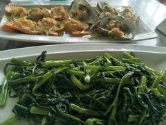 -四川小胡子海鲜(丁村万人海鲜广场店)