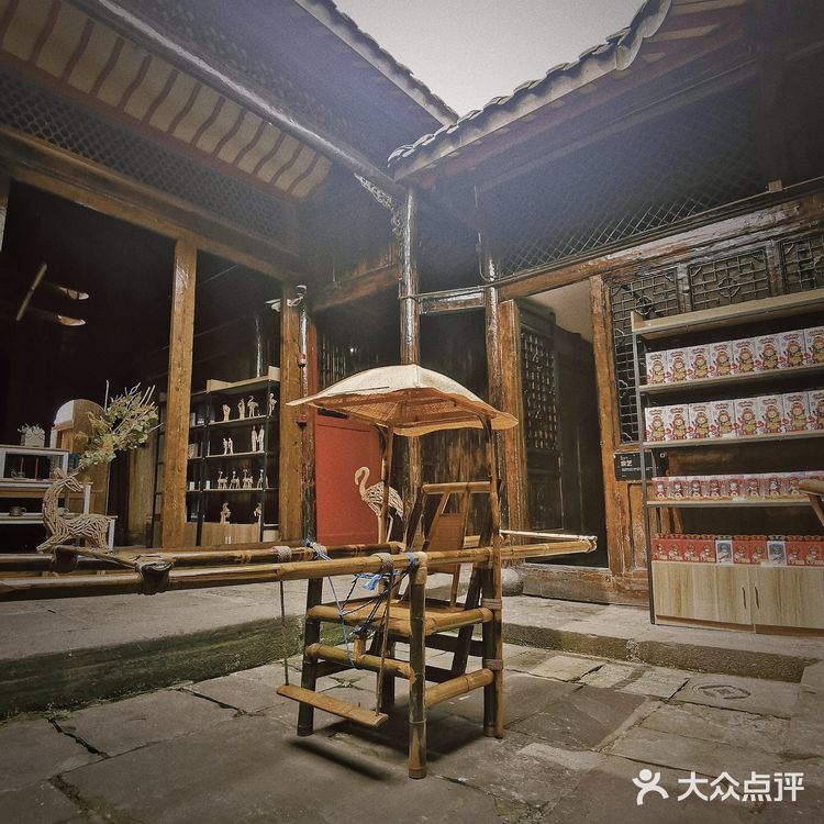 宜宾一日游 | 冠英古街，藏在市井巷陌中的宜宾记忆