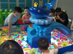 -蒙特利亲子乐园