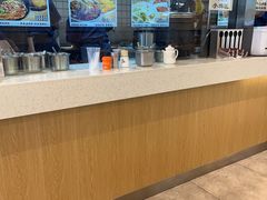 -三好食堂(煎饺·馄饨·肉饼米线·盛世广场店)