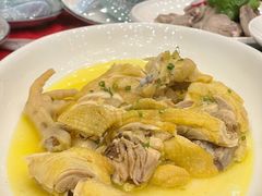 -侬佳蒸菜馆(听潮店)
