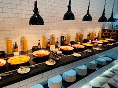 -昆山琶拉帝诗酒店·河畔咖啡厅Riverside Cafe