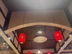 -富正毅三下锅·湘西韵味(天门山索道店)