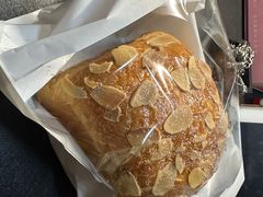 奶油瀑布包-好利来(东四店)