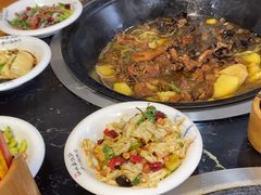 -边江铁锅炖鱼(振八街店)
