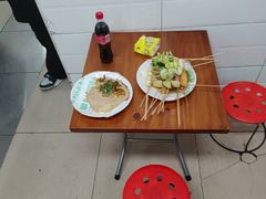 -郭记小街麻辣烫(虎坊路店)