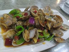 -四川小胡子海鲜(丁村万人海鲜广场店)