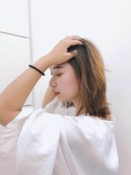 点击看大图 -I+造型烫发染发