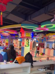 -万升儿童王国(万辉店)