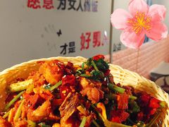 辣子鸡丁-虎虎龙虾大排档(双井店)
