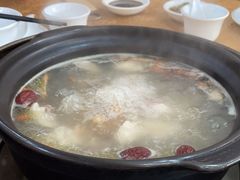 -濠轩阁特色生蚝火锅(水湾路店)