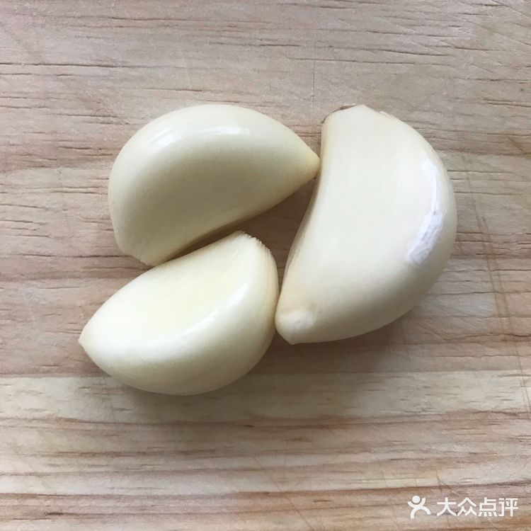 减肥也要吃好,减肥午餐—蒜蓉西兰花