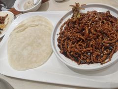 -梅利汴京烤鸭•开封豫菜地标店(铁北街店)