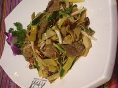 android_upload_pic-香巴拉云南餐厅(华莱坞店)