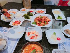 辣白菜炒五花肉-青松馆韩国料理(香港中路佳世客店)