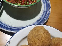 -包整·丝娃娃(一览甲秀楼风景店)