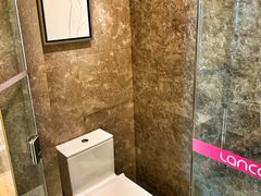 -蓝蔻酒店(深圳东站布吉万象汇店)