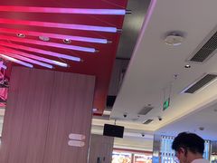 -海底捞火锅(杭州庆春路夜宵主题店)