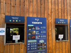 -怀托摩萤火虫洞