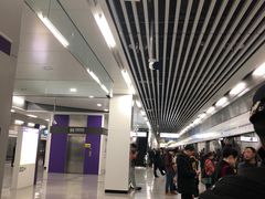-红土地(地铁站)