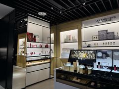 -CHANEL(首都机场T2店)