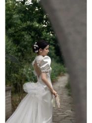 点击看大图 -Renee芮亦婚纱