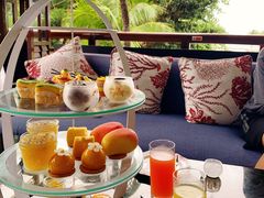 -亚龙湾喜来登·美景台大堂吧