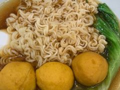 -香港十三座(宝山万达店)