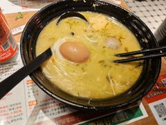 -肥汁米蘭香港米线(定西路店)