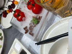 番茄脆菇沙拉-小大董·烤鸭(观景餐厅·南京西路店)