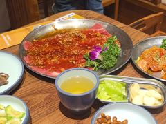 -明洞阿姨·韩式酱蟹烤肉·创意料理(三元桥店)