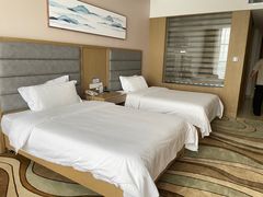 -兴芮温泉度假区