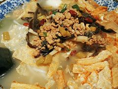 -螺世纪螺蛳粉·桂味小排档(裕德店)