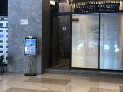 -粤塔x电竞酒店(深圳龙华大浪后浪新天地店)