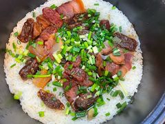 农家腊味饭-一煲鸽