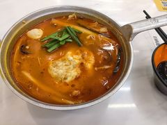 -汤小云火锅米线(钻汇广场店)