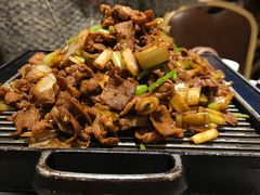 葱爆羊肉-四季小馆·地道北京小吃(广百店)