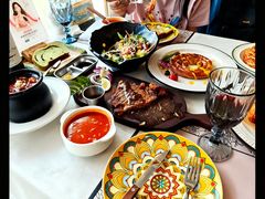 -城堡俄式西餐厅(中央大街索道店)