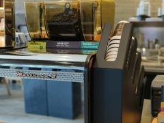 -星巴克臻选(济南万达店)