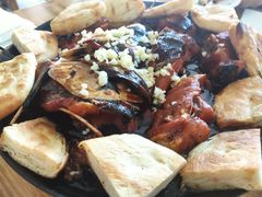 铁锅焖鱼头-美顺香食府鱼头老店(雪野湖店)