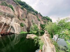 -绍兴东湖风景区