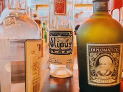 -星巴克臻选(上海合生汇1F店)