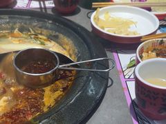 -生活如沸·顺德水牛奶火锅(大学路店)