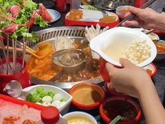 -醉董牛川派鲜肉自选火锅(烟台店)