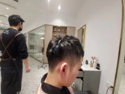 -Kraemer paris·苏豪路易士·嘉玛发廊