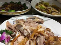 -八大碗·地道东北菜(中街店)