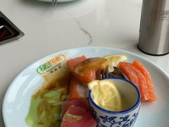 -绿岛港轩海鲜烤肉涮锅自助餐厅